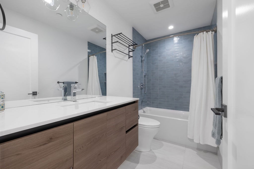 472 W Broadway # 501