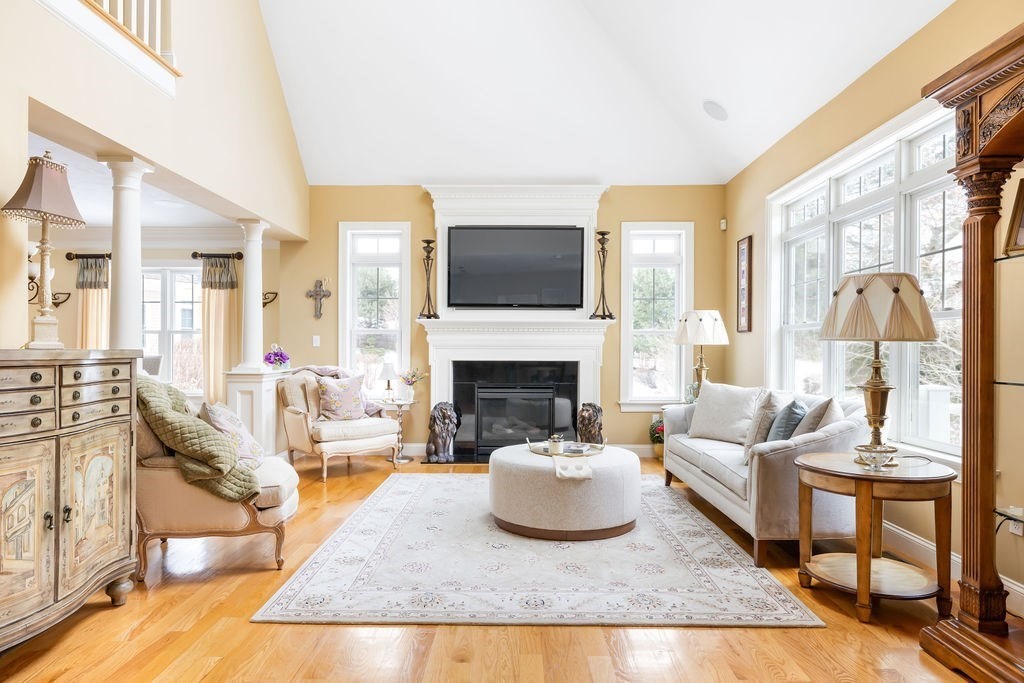 192 Boston Post Road # 8