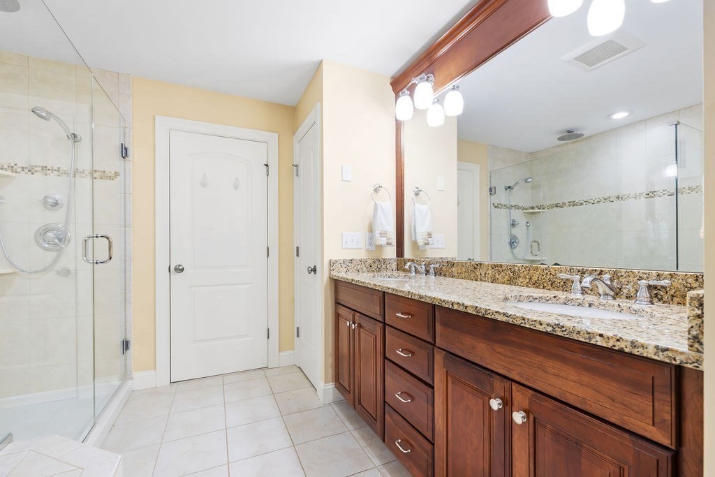 192 Boston Post Road # 8