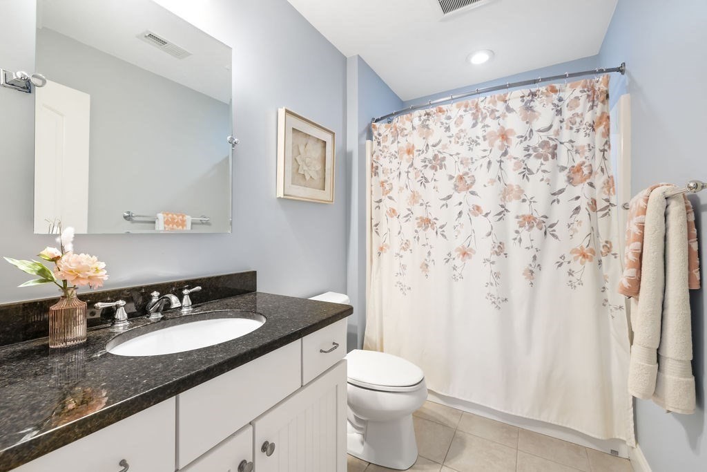 192 Boston Post Road # 8