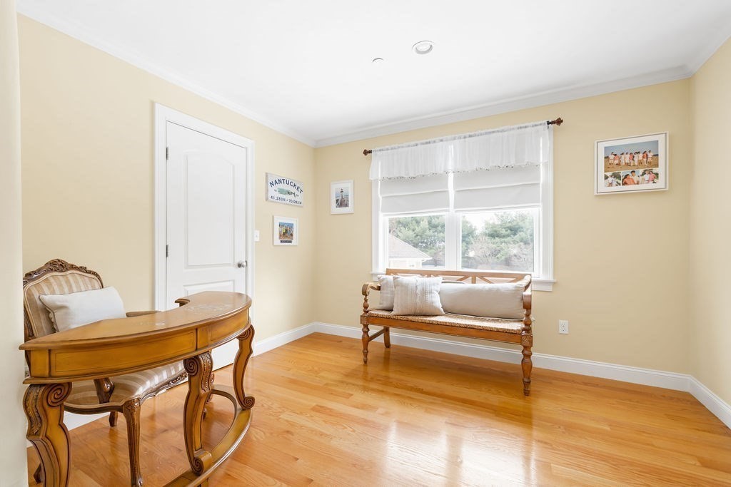 192 Boston Post Road # 8