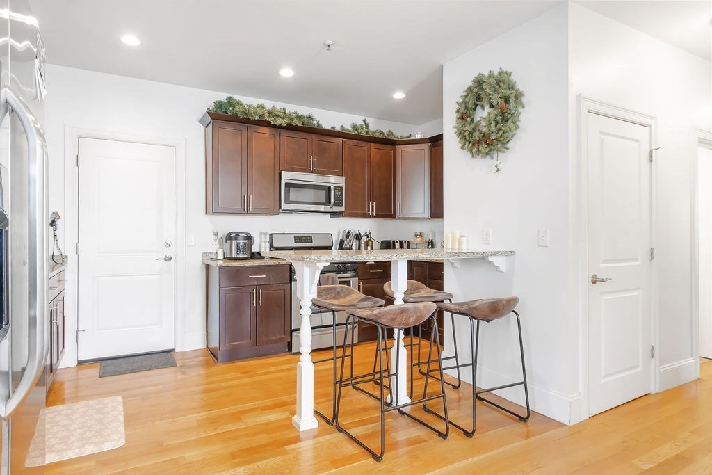 142 Boston St Unit: 2