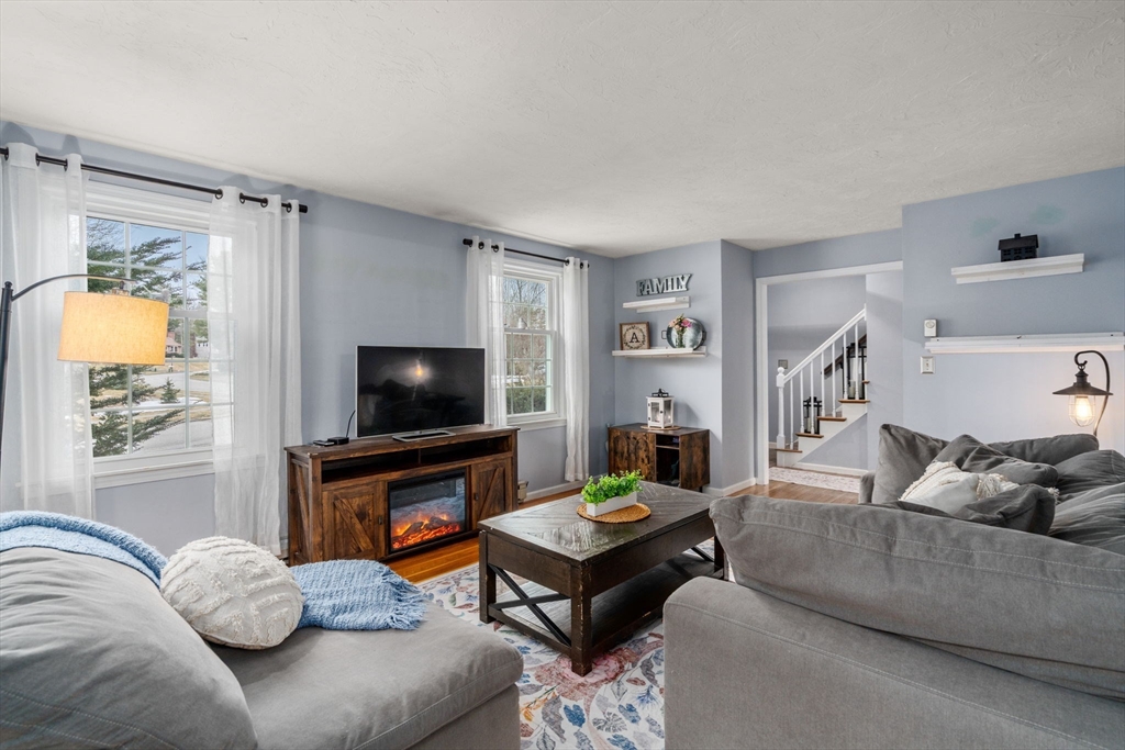 9 Tannery Dr