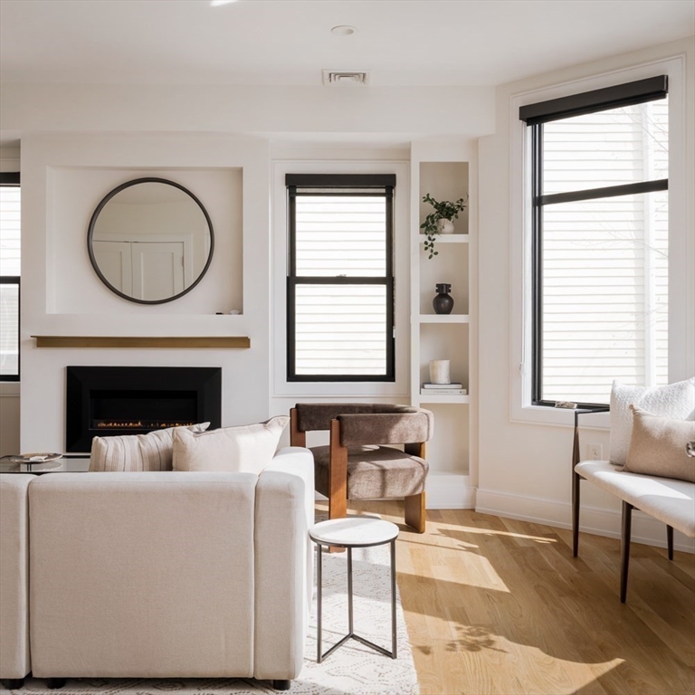 36 Hall St # 2