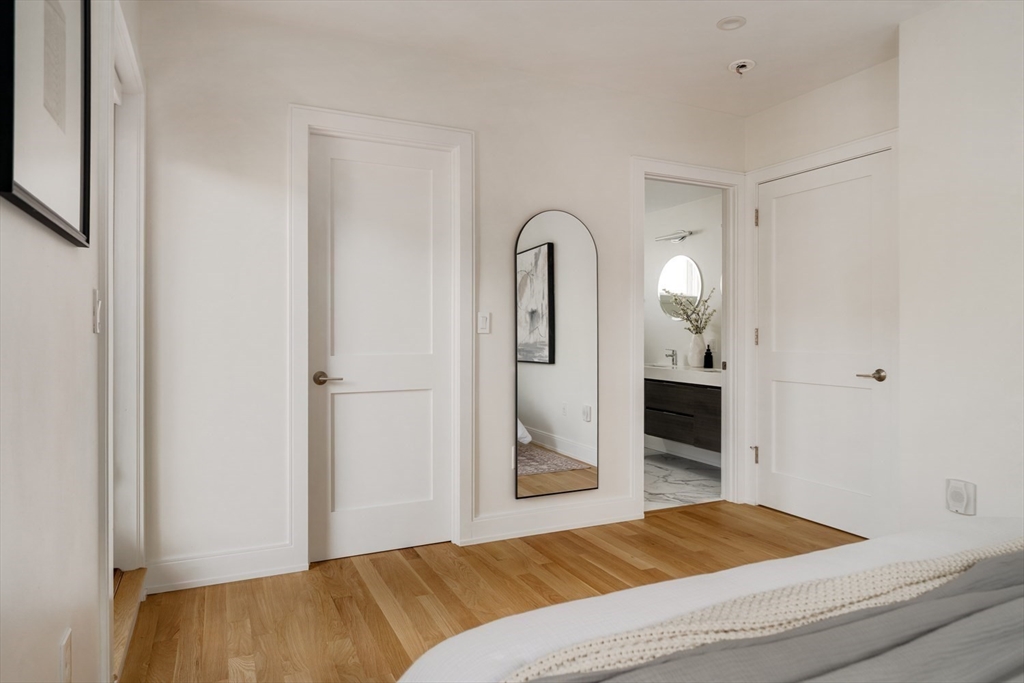 36 Hall St # 2