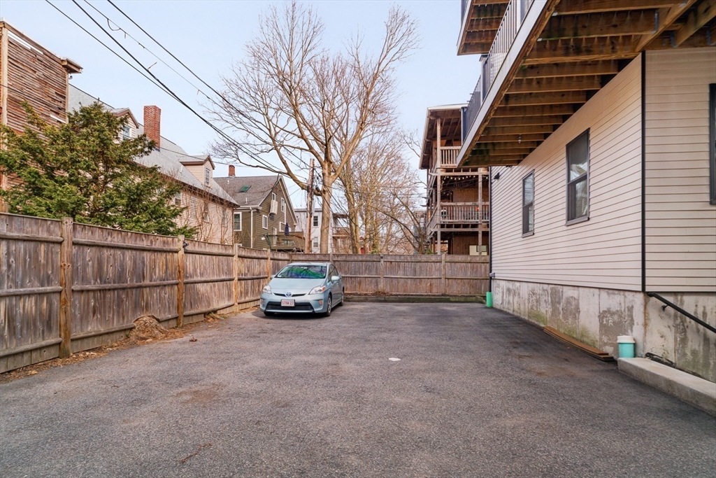 36 Hall St # 2