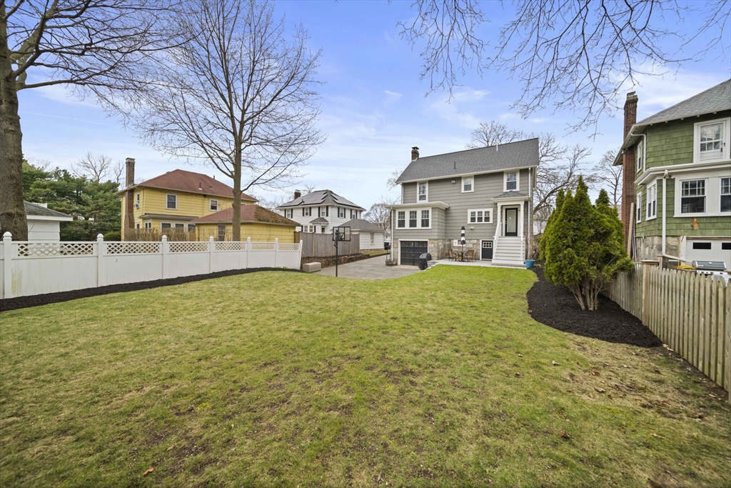 644 Weld St