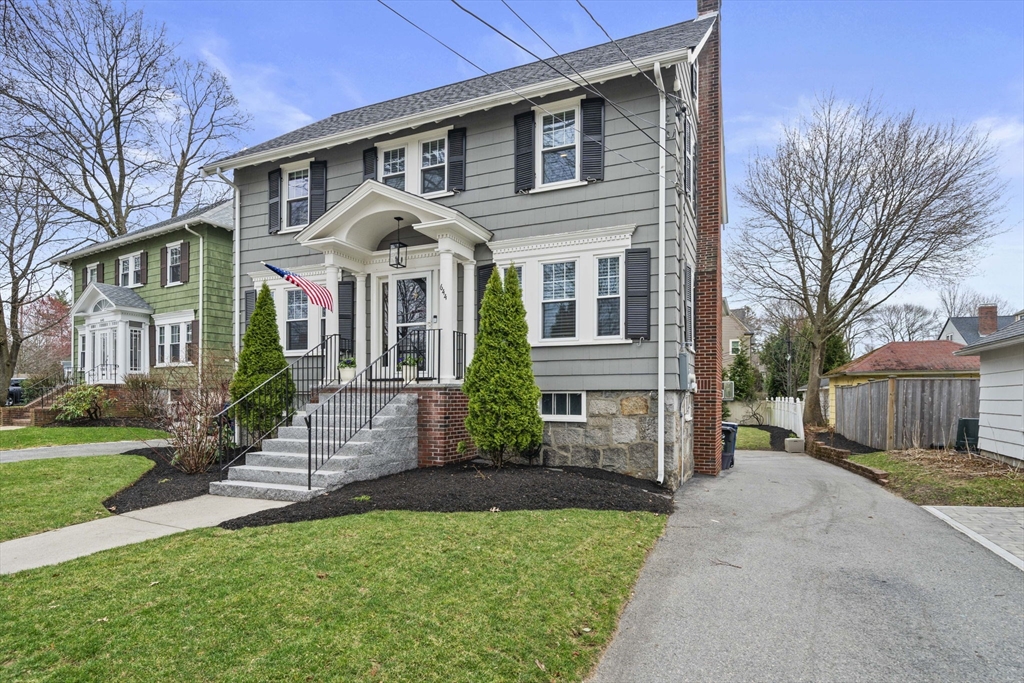 644 Weld St