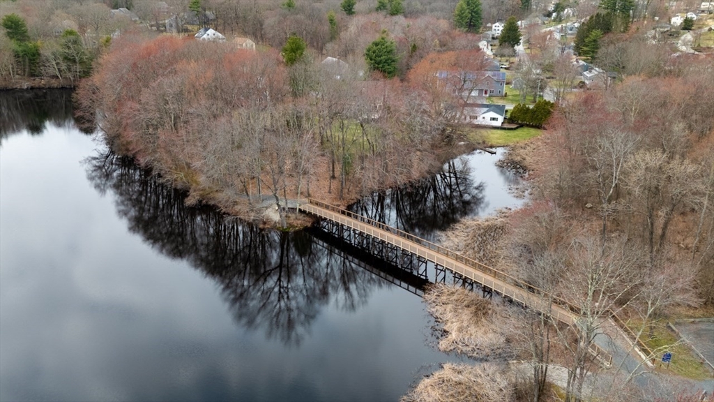 30 Birch Hill Rd