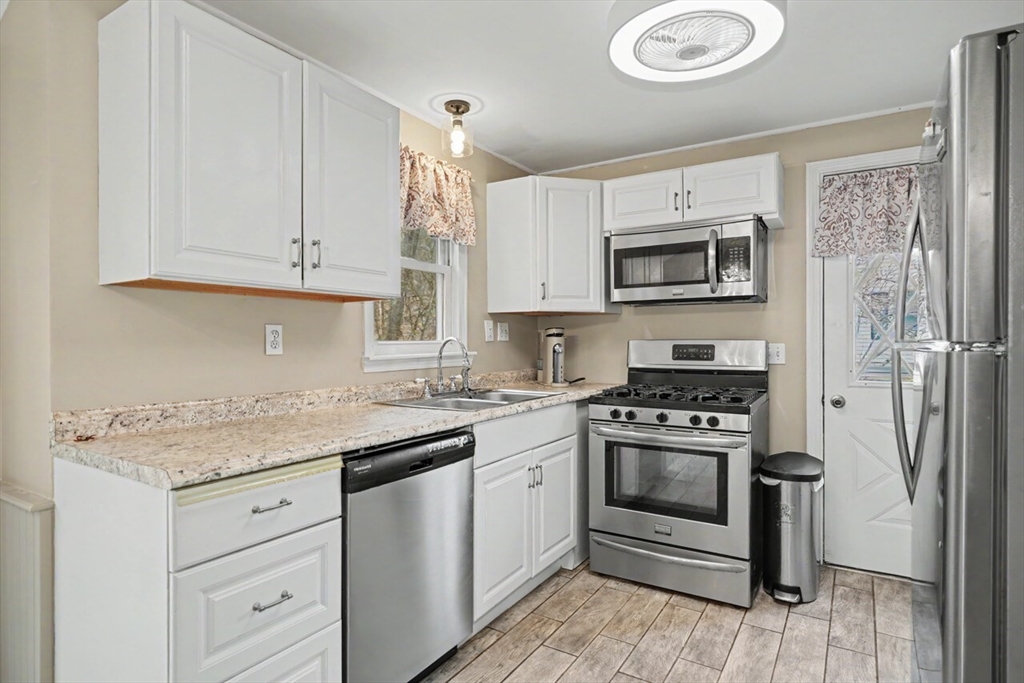 30 Birch Hill Rd