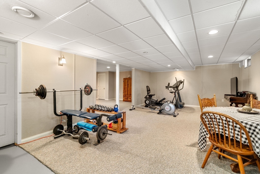 74 Kennedy Cir
