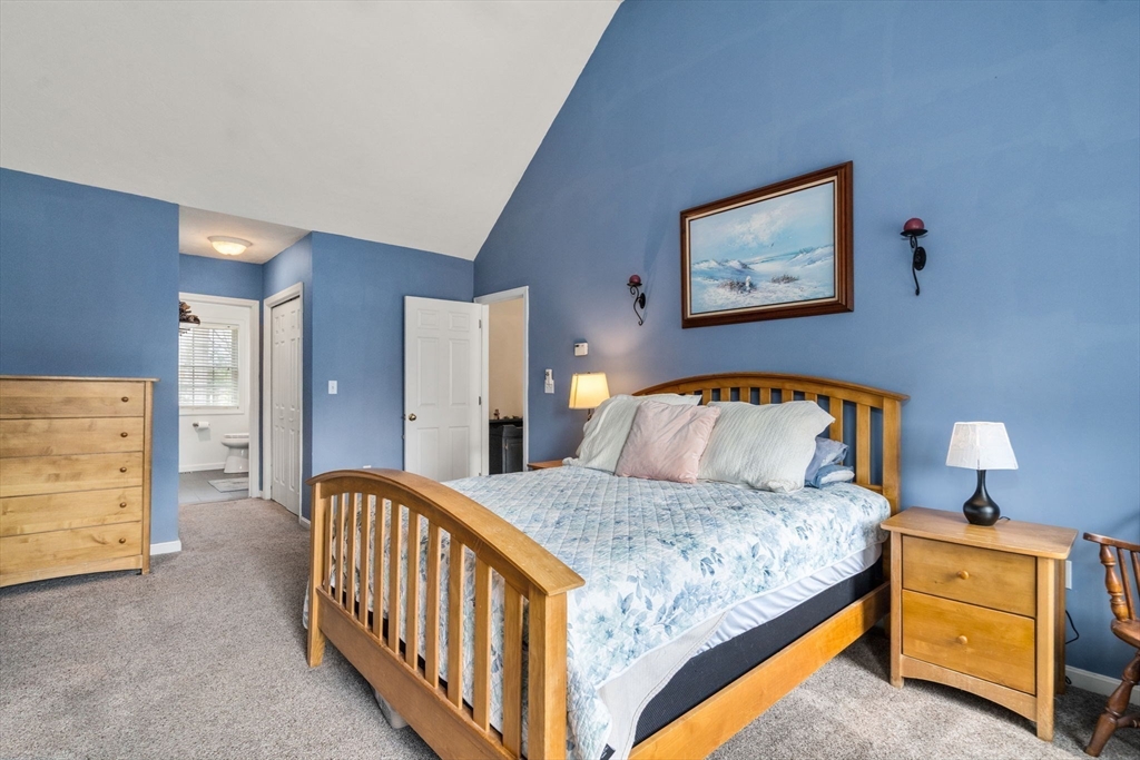 74 Kennedy Cir
