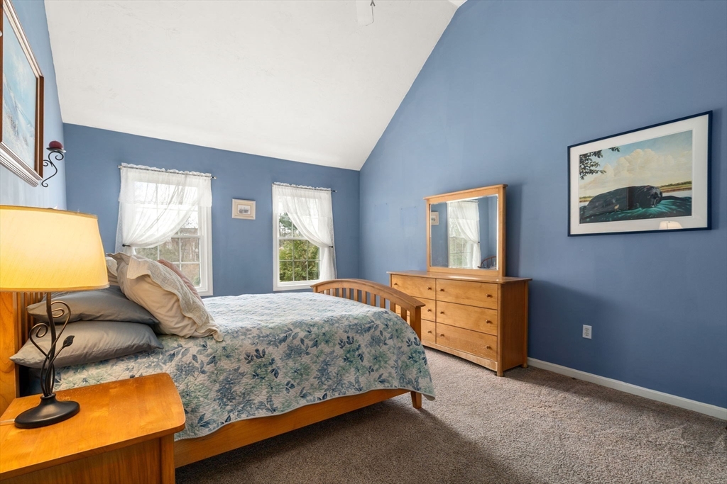 74 Kennedy Cir