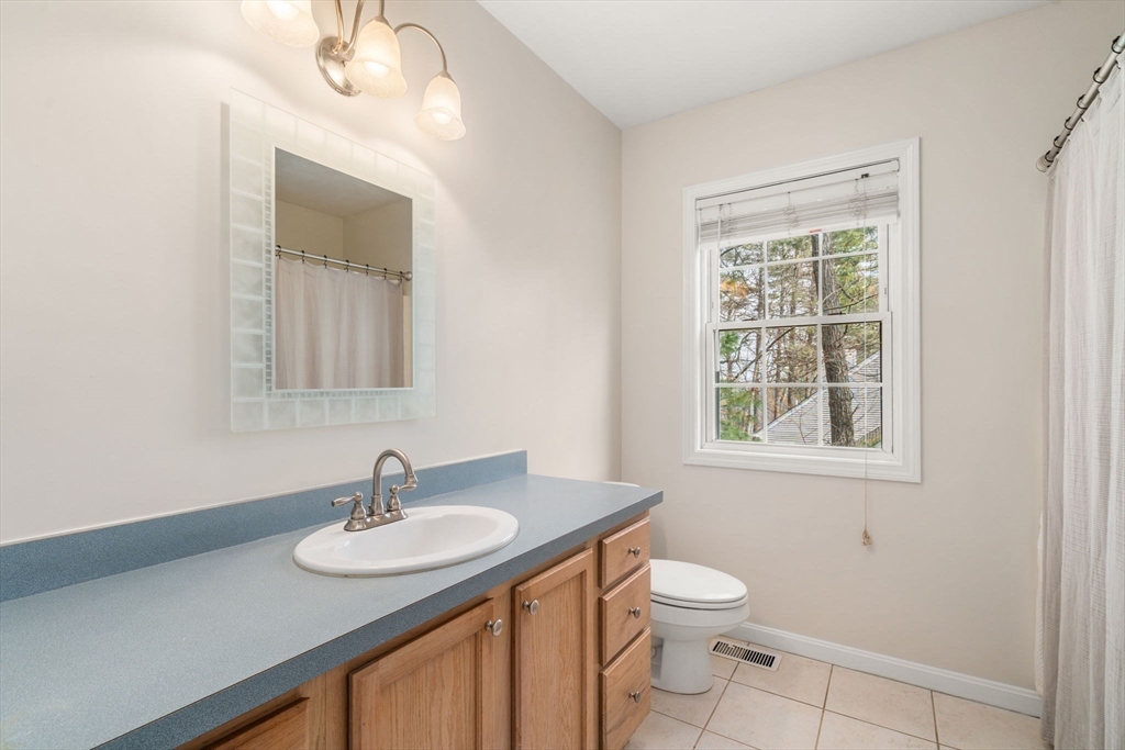 74 Kennedy Cir