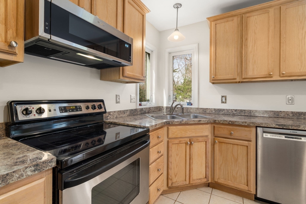74 Kennedy Cir