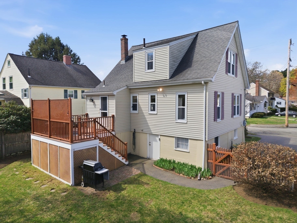 16 Orchard Ave