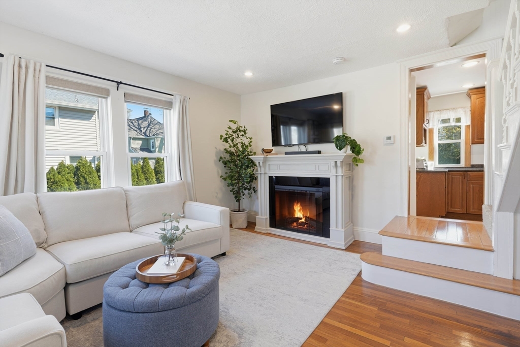 16 Orchard Ave