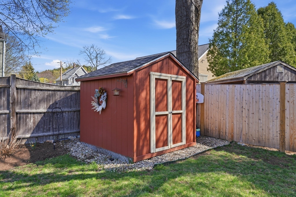 16 Orchard Ave