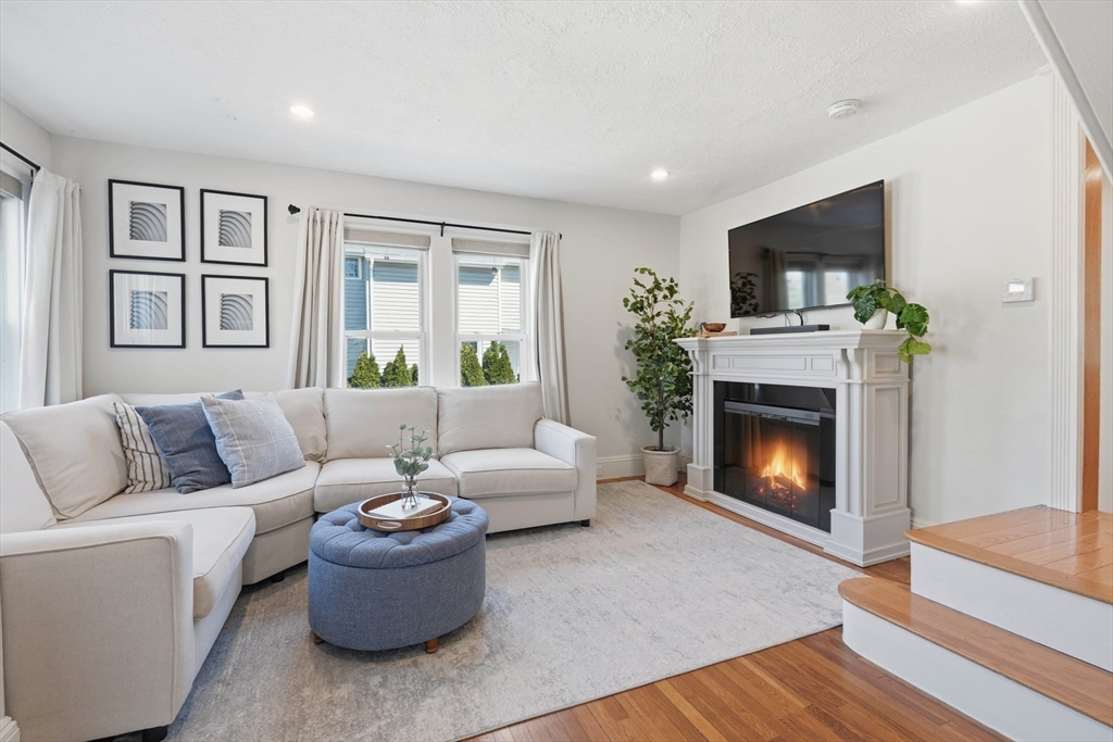 16 Orchard Ave