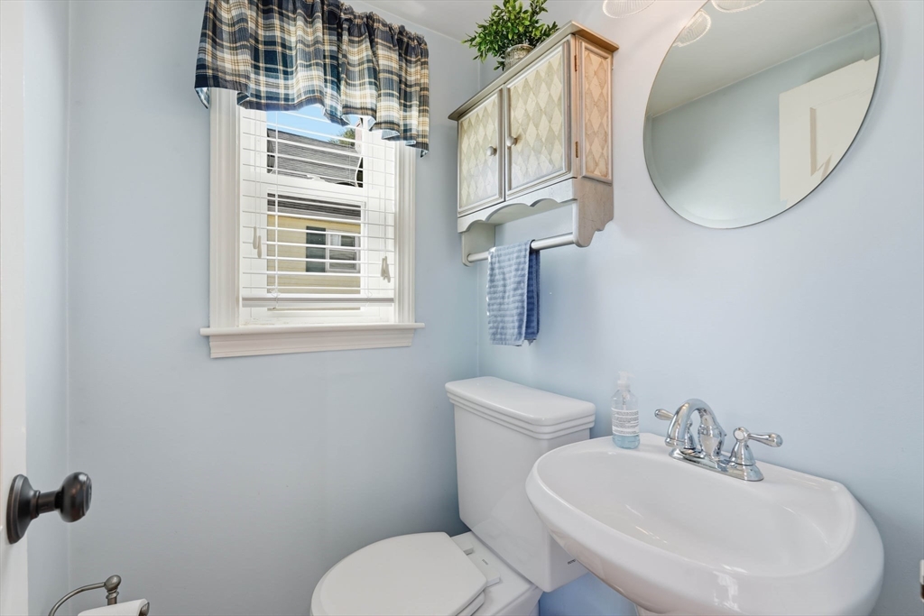 16 Orchard Ave