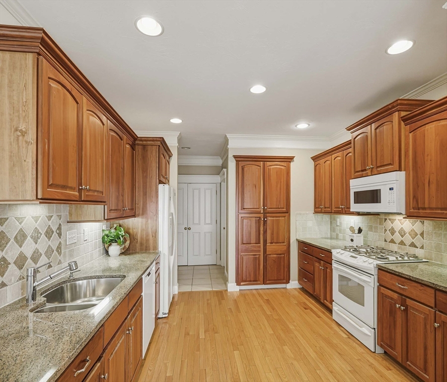 35 Glen Court # 35
