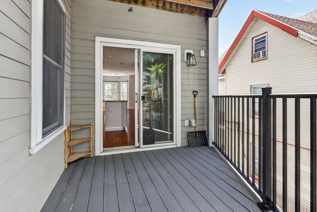 36 Rossmore St # 2
