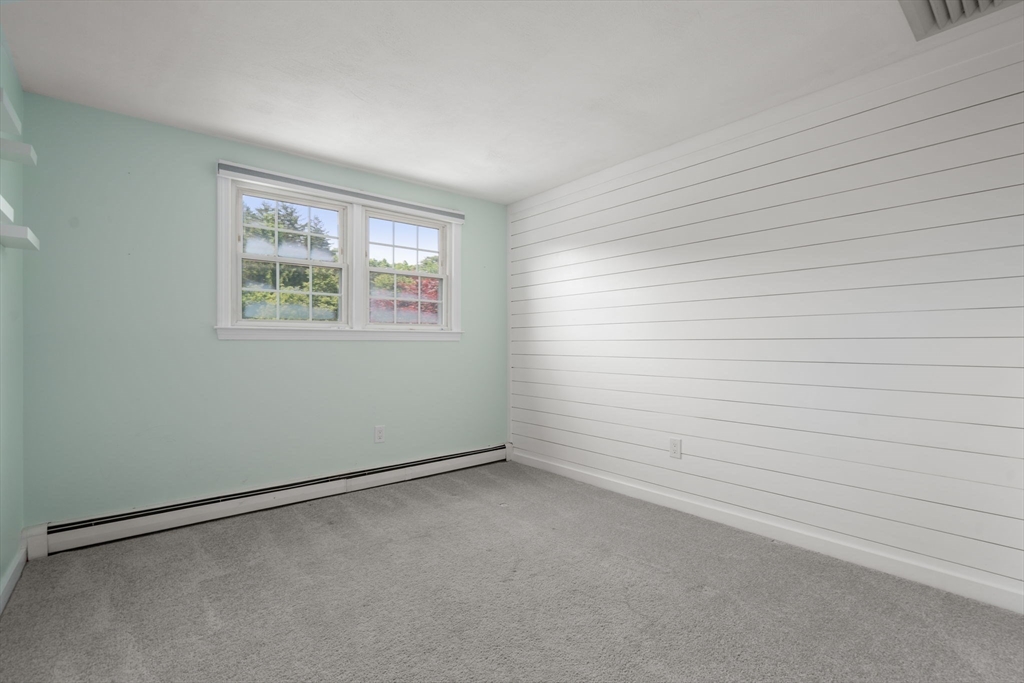 11 Foxhill Rd