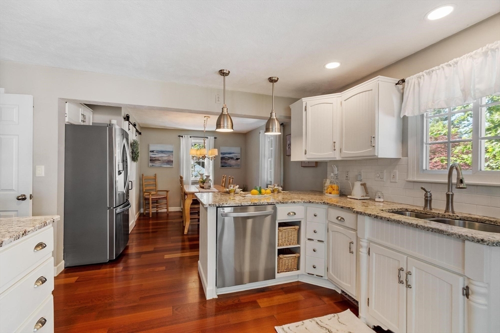 2 Pleasant Avenue