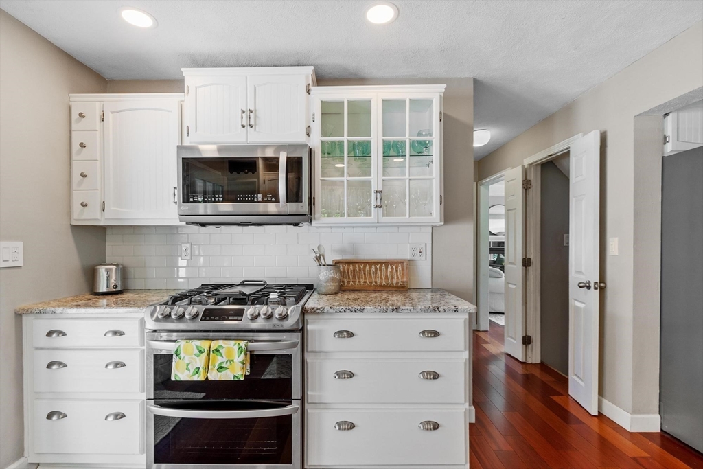 2 Pleasant Avenue