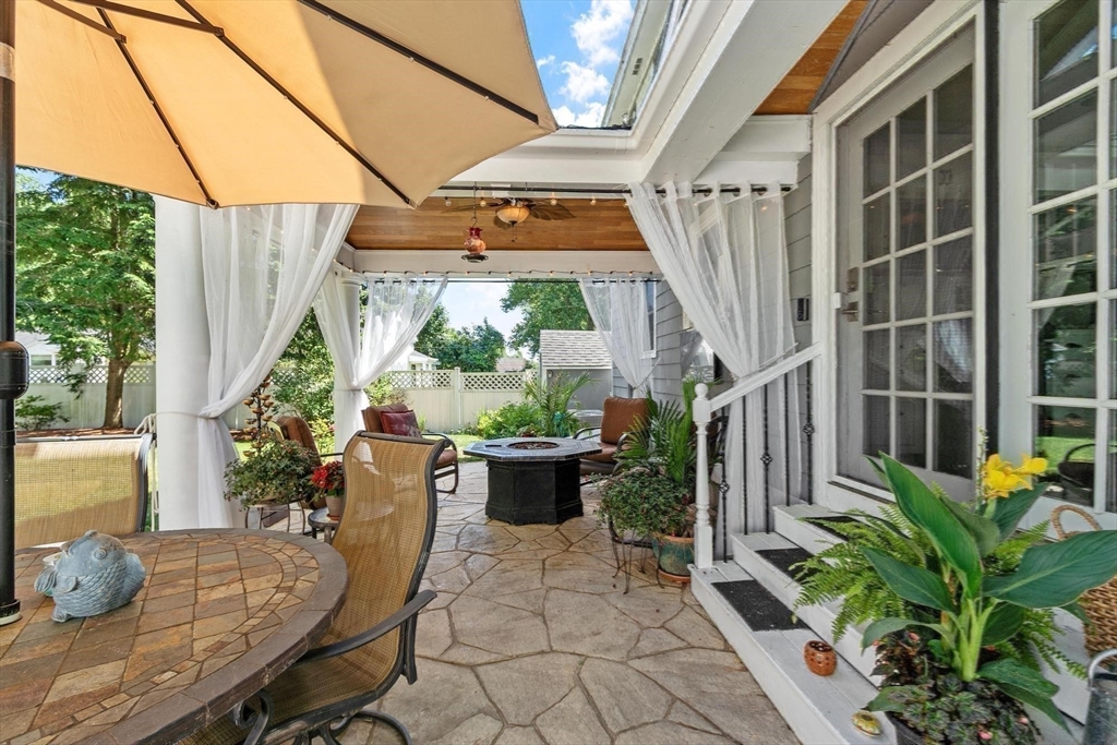 2 Pleasant Avenue