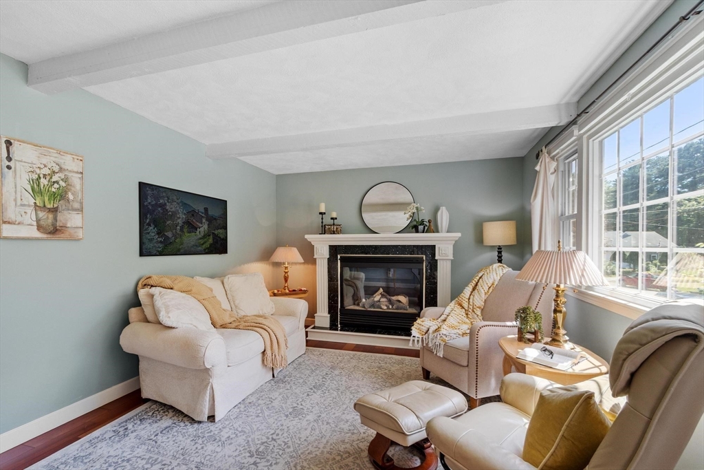 2 Pleasant Avenue
