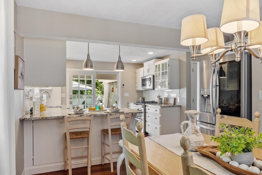 2 Pleasant Avenue