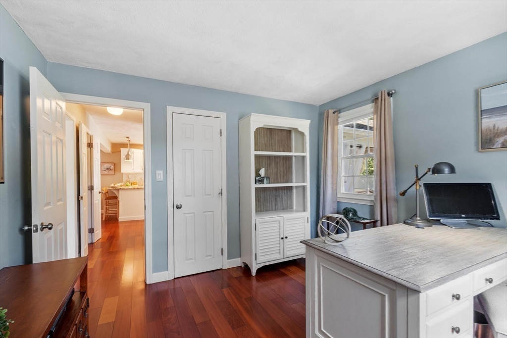 2 Pleasant Avenue