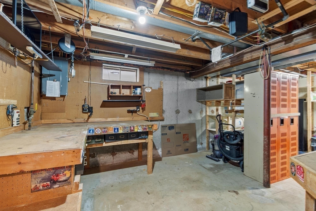 2 Pleasant Avenue