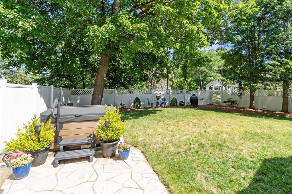 2 Pleasant Avenue