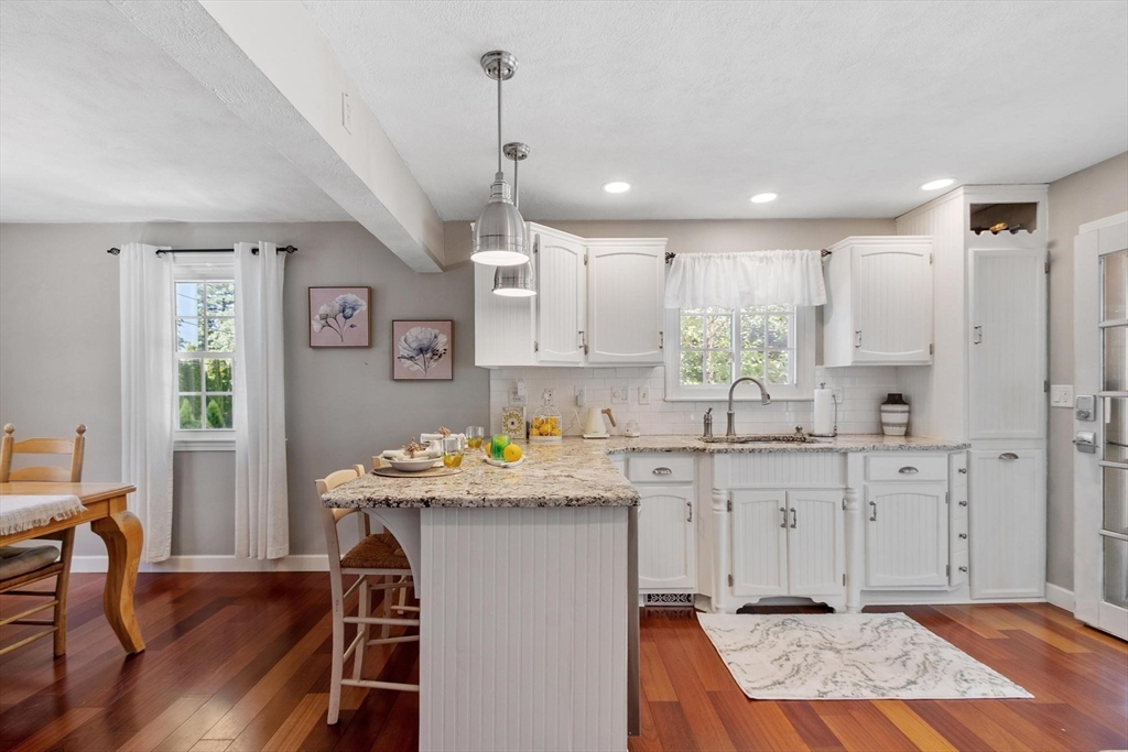 2 Pleasant Avenue