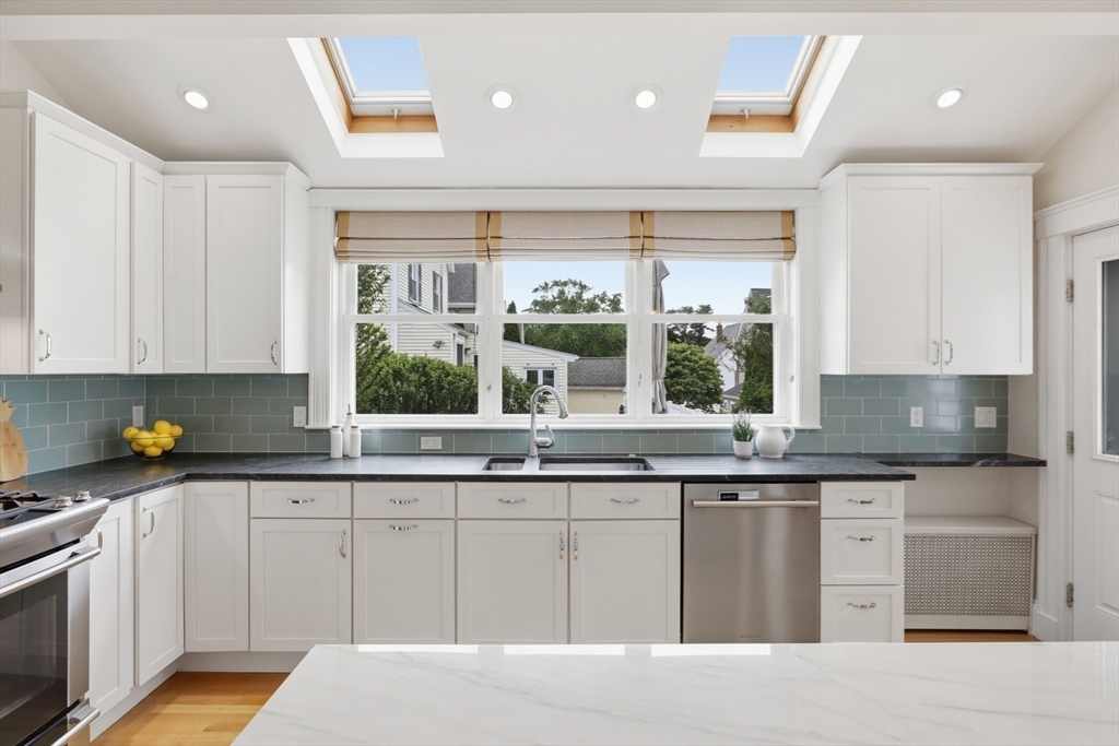 59 Beech Ave