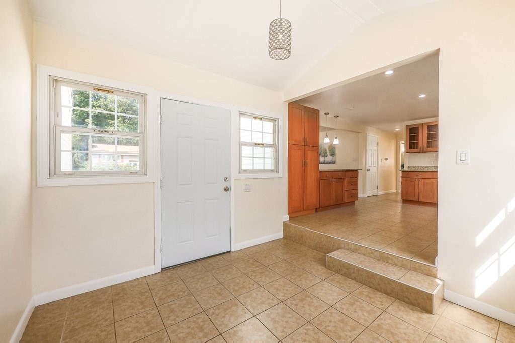 107 Bumble Bee Circle