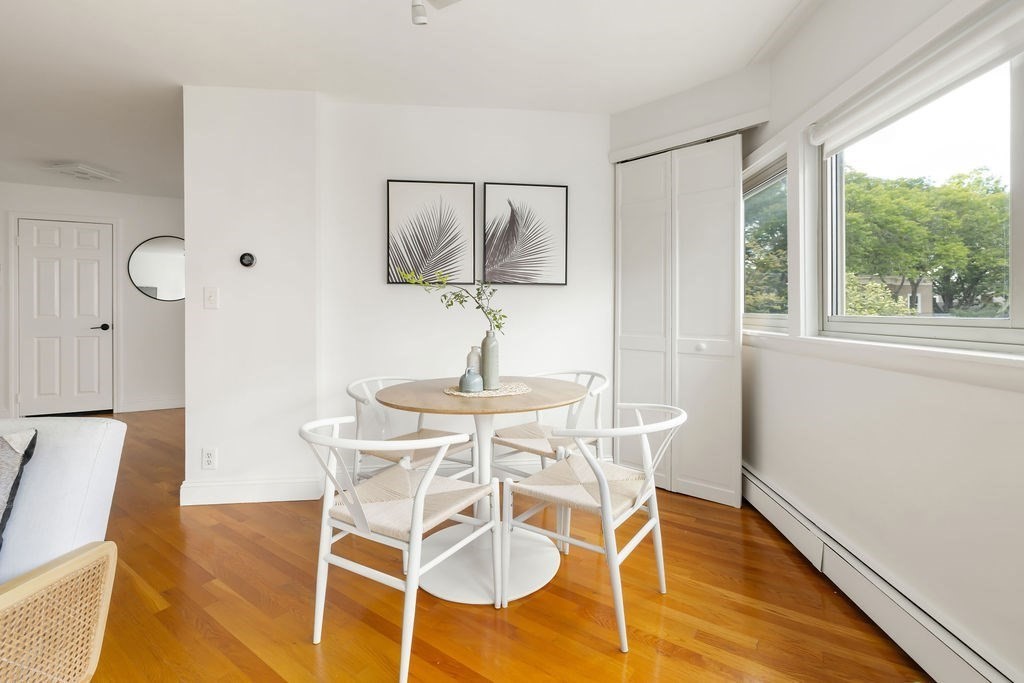 348 Franklin St # 3A