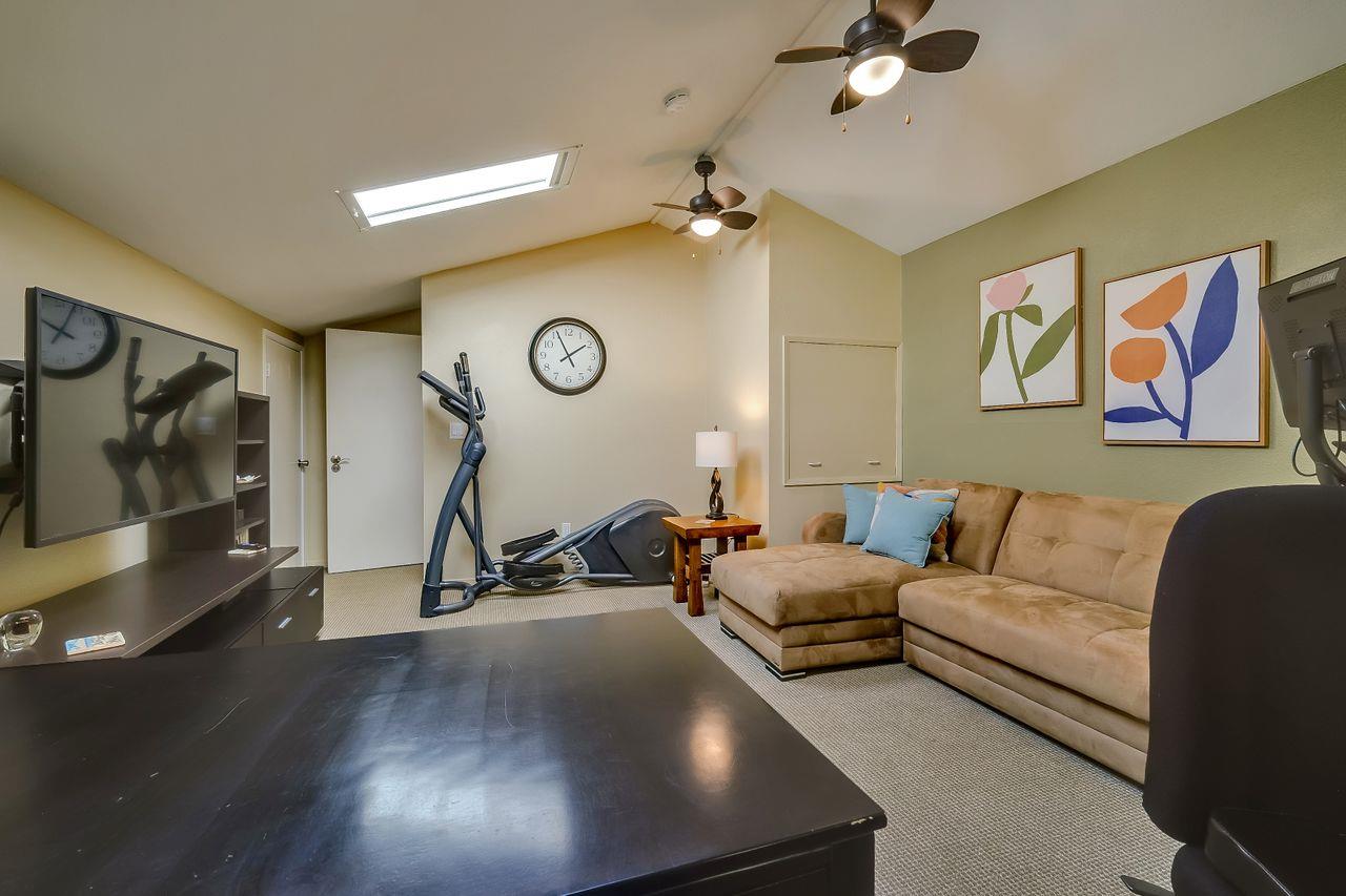 165 Petery LN