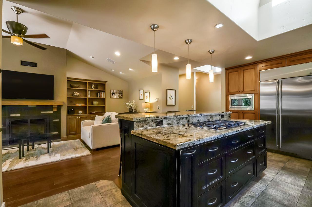 165 Petery LN