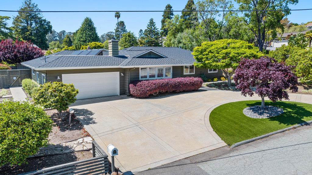 290 Saint Andrews DR