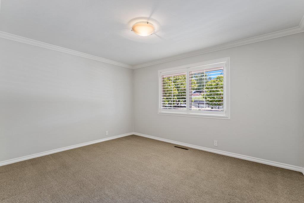 290 Saint Andrews DR