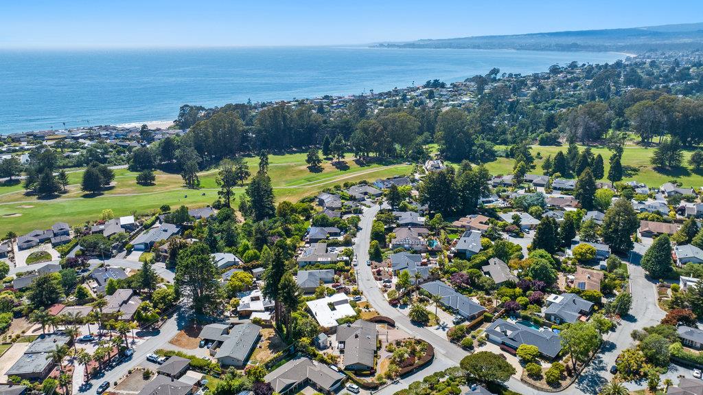 290 Saint Andrews DR