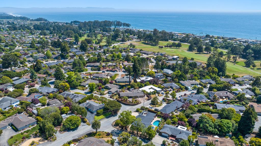 290 Saint Andrews DR