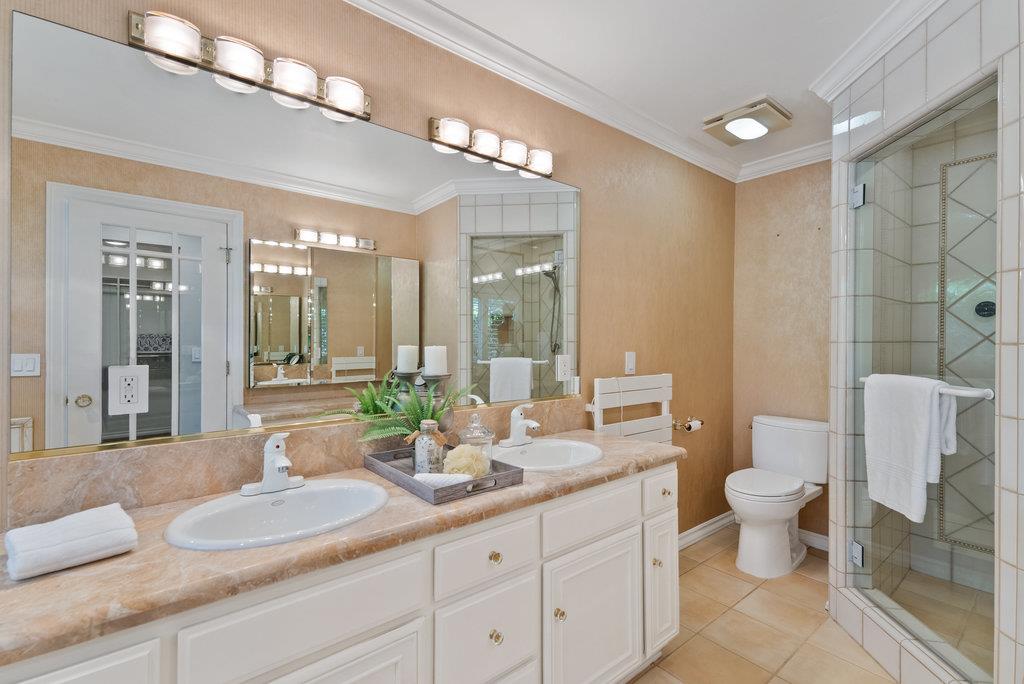 290 Saint Andrews DR