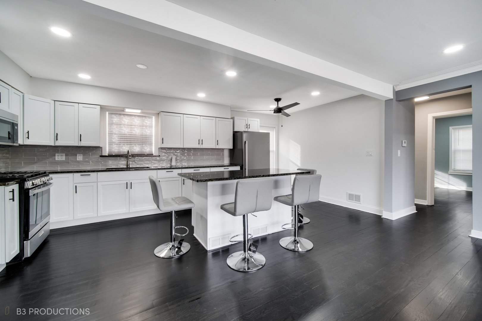 101 W 123rd Street