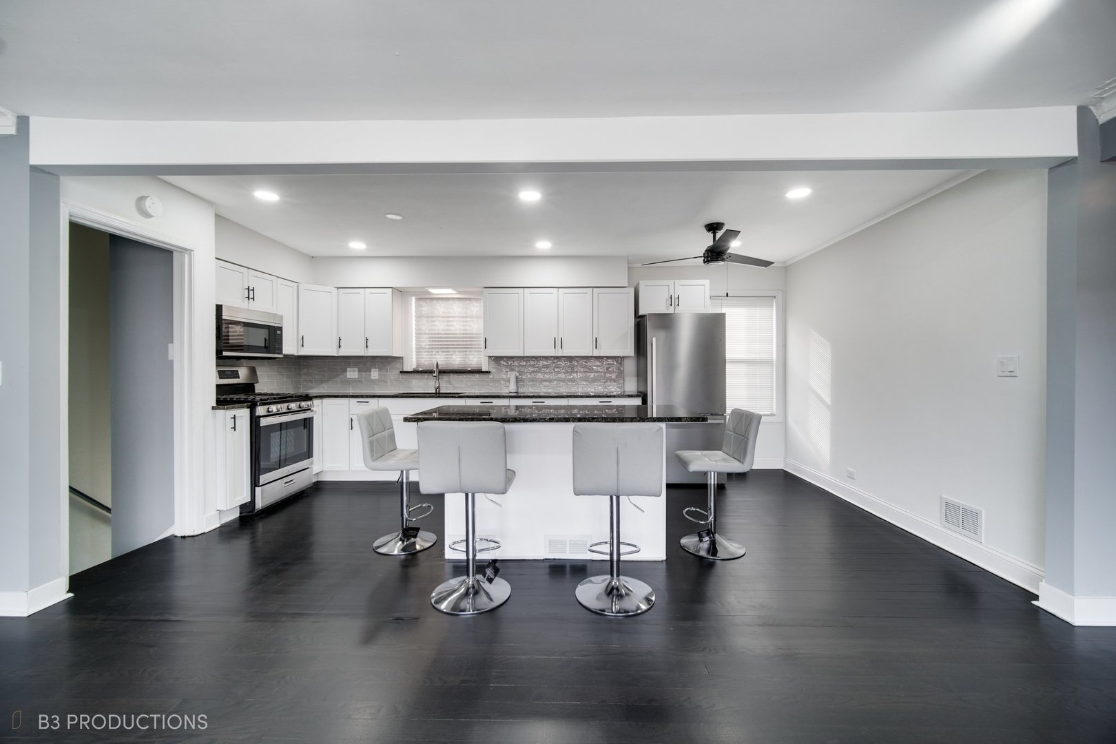 101 W 123rd Street