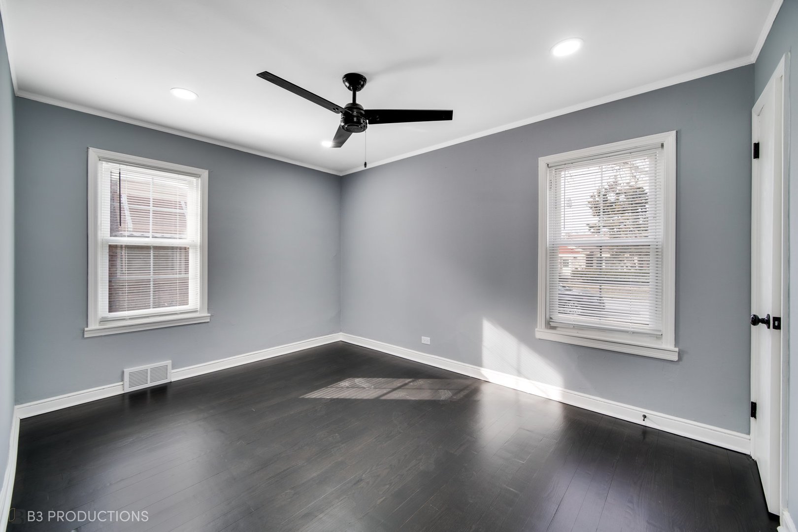 101 W 123rd Street