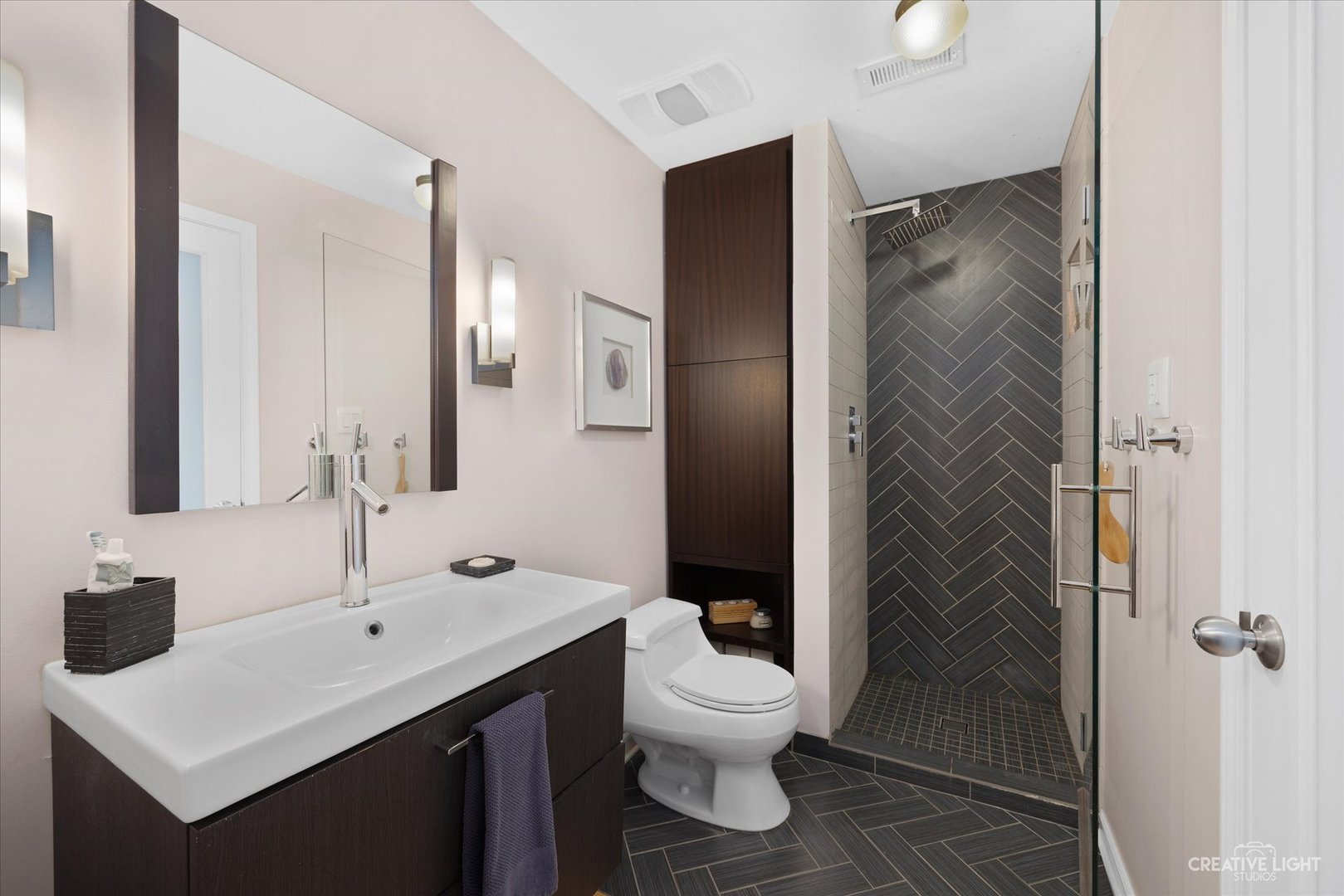 8135 WILLOW Drive Unit: C